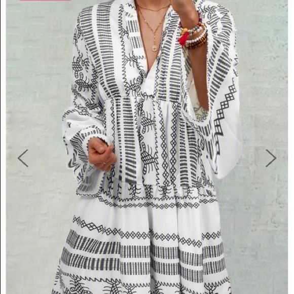 Geometric print sundress coverup - Picture 2 of 5